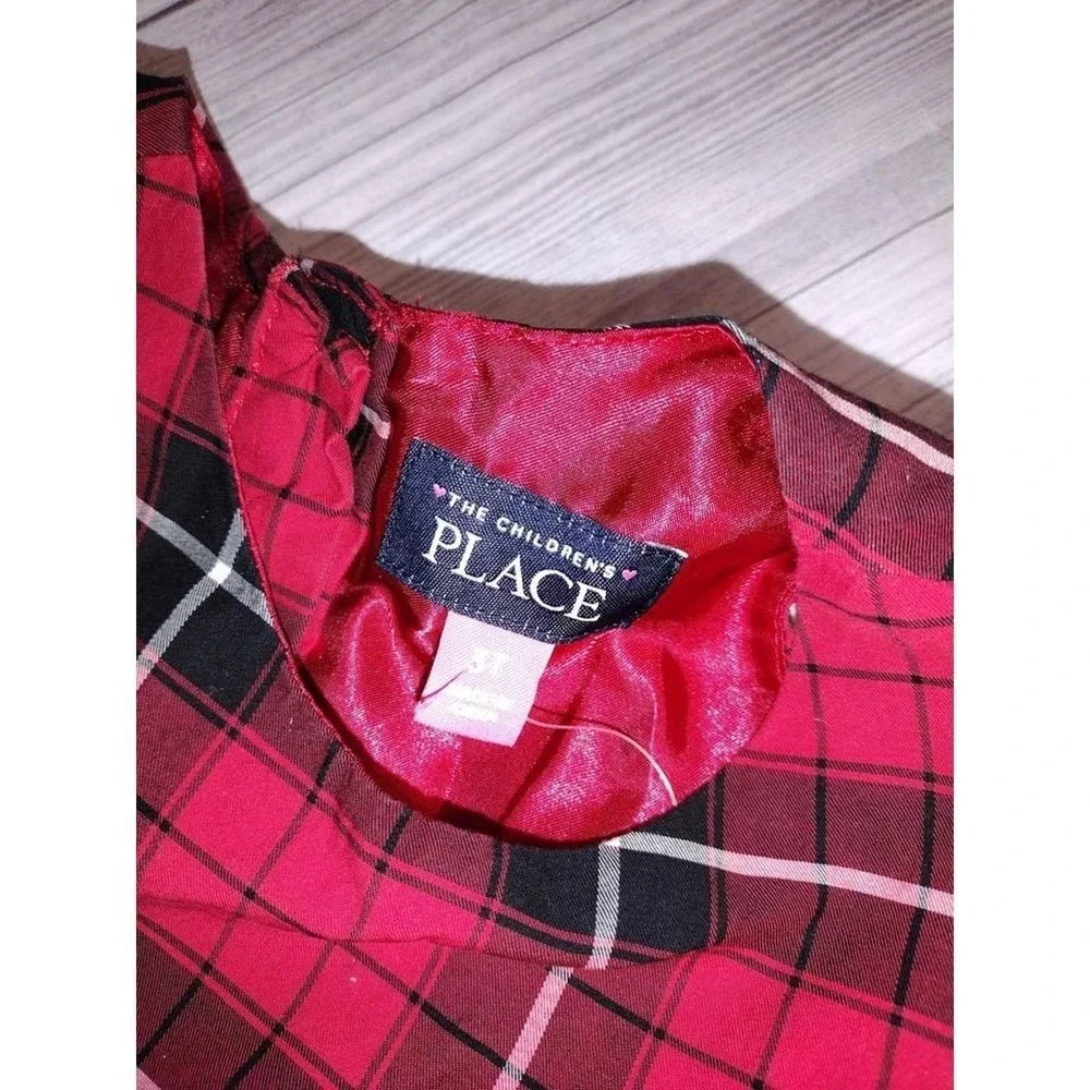 The Childrens Place Red Plaid Sleeveless Dress Girls‎ Size 3T Button Back
